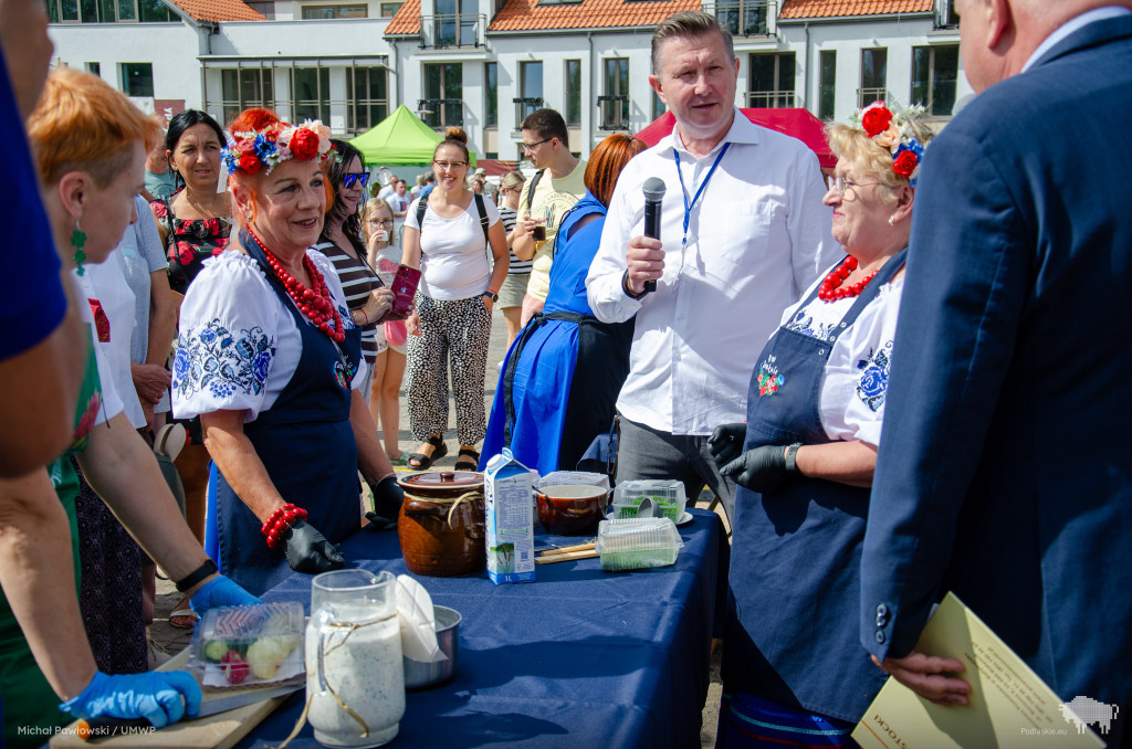 Trzecie Światowe Mistrzostwa w Pieczeniu Babki i Kiszki Ziemniaczanej w Supraślu