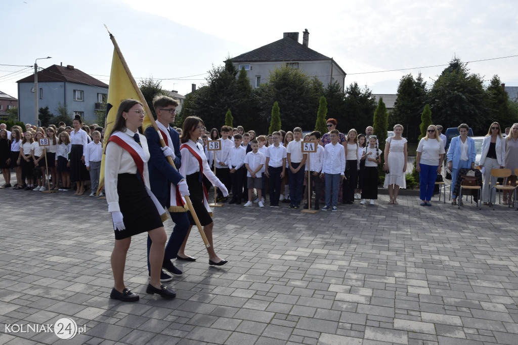 Rozpoczęcie roku szkolnego w Dwójce