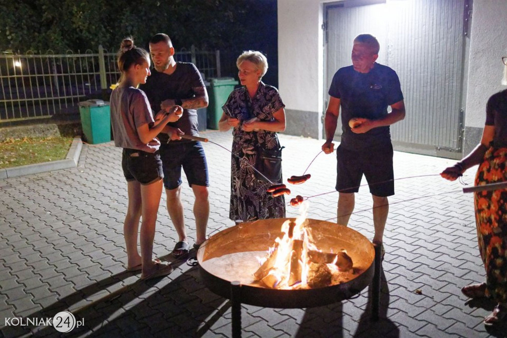 Zabawa pod chmurką