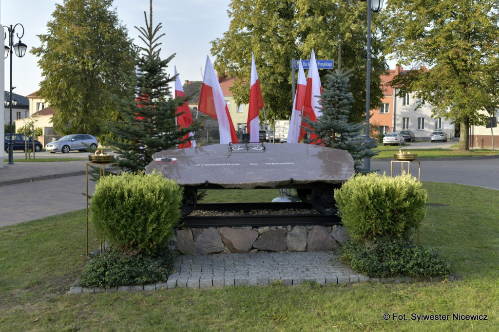 Powiatowe obchody Światowego Dnia Sybiraka