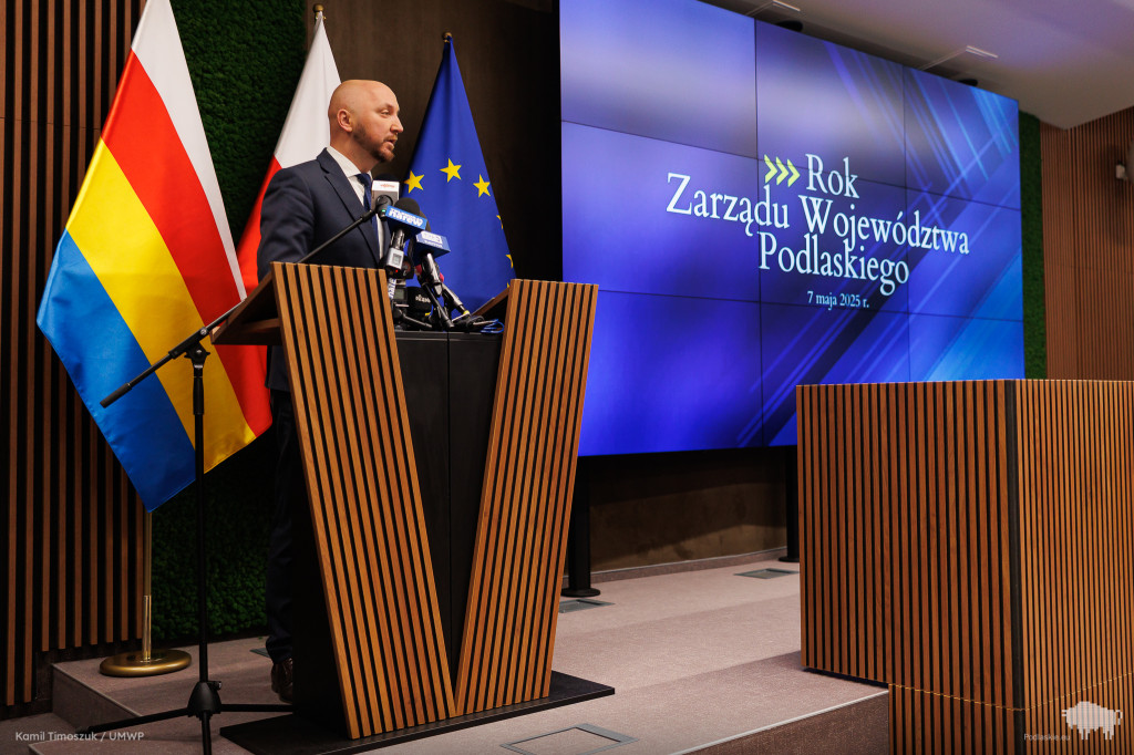 Zarząd województwa podsumował rok pracy