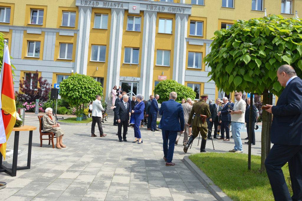 Odsłonięcie tablicy pamiątkowej