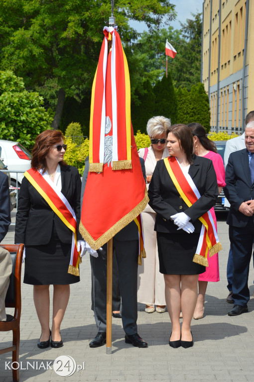 Odsłonięcie tablicy pamiątkowej