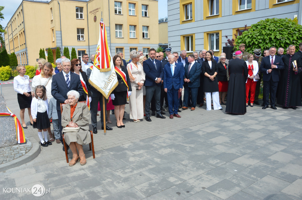 Odsłonięcie tablicy pamiątkowej