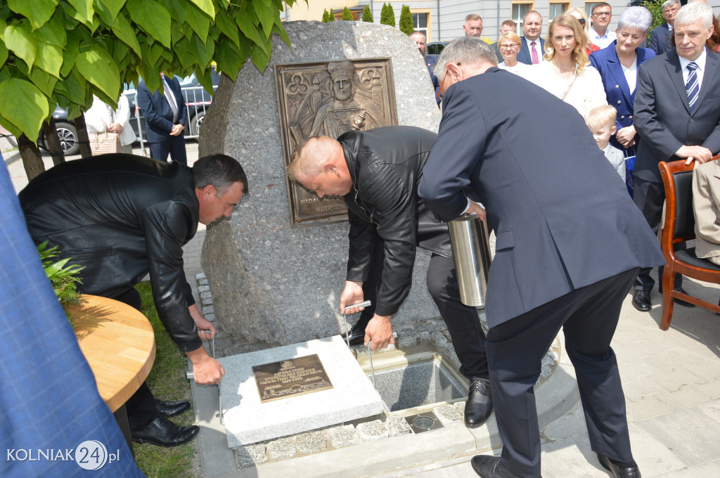 Odsłonięcie tablicy pamiątkowej