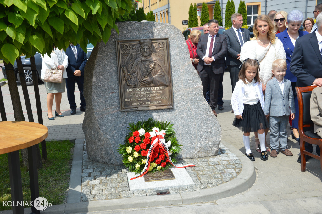 Odsłonięcie tablicy pamiątkowej