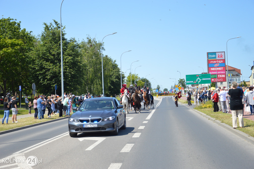 Korowód historyczny przeszedł ulicami Kolna