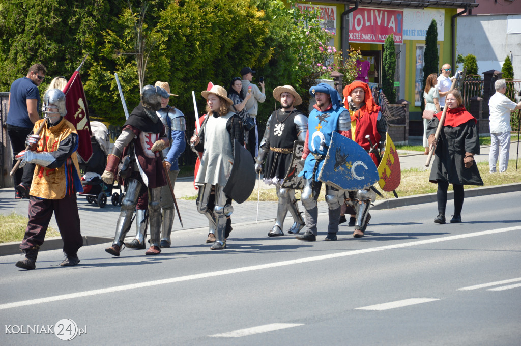 Korowód historyczny przeszedł ulicami Kolna
