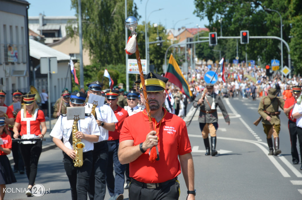 Korowód historyczny przeszedł ulicami Kolna