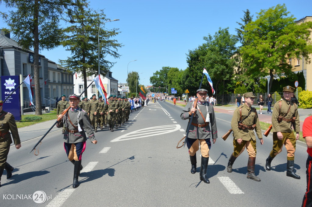 Korowód historyczny przeszedł ulicami Kolna