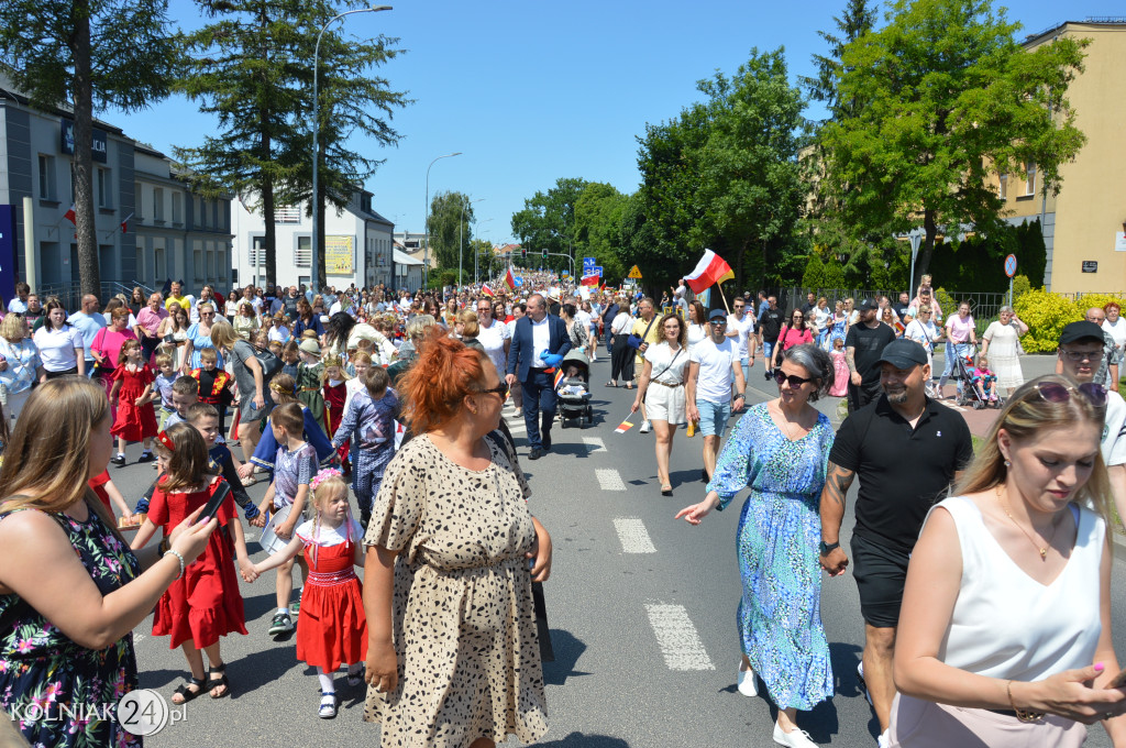 Korowód historyczny przeszedł ulicami Kolna