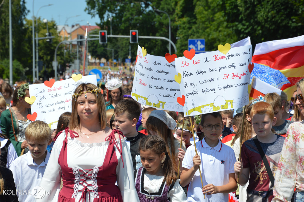Korowód historyczny przeszedł ulicami Kolna