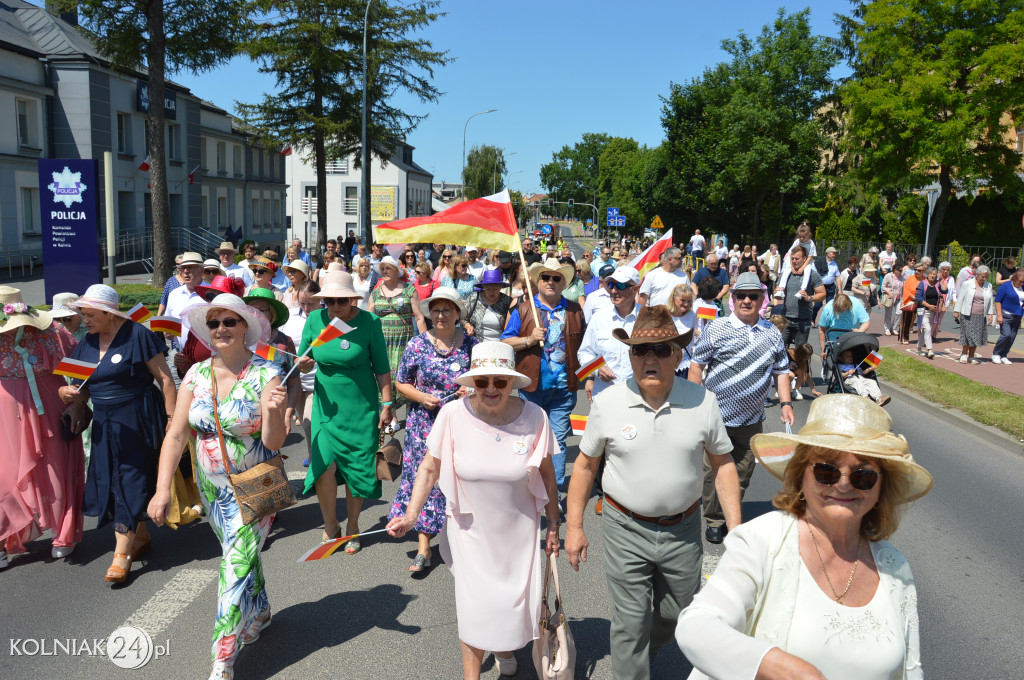 Korowód historyczny przeszedł ulicami Kolna