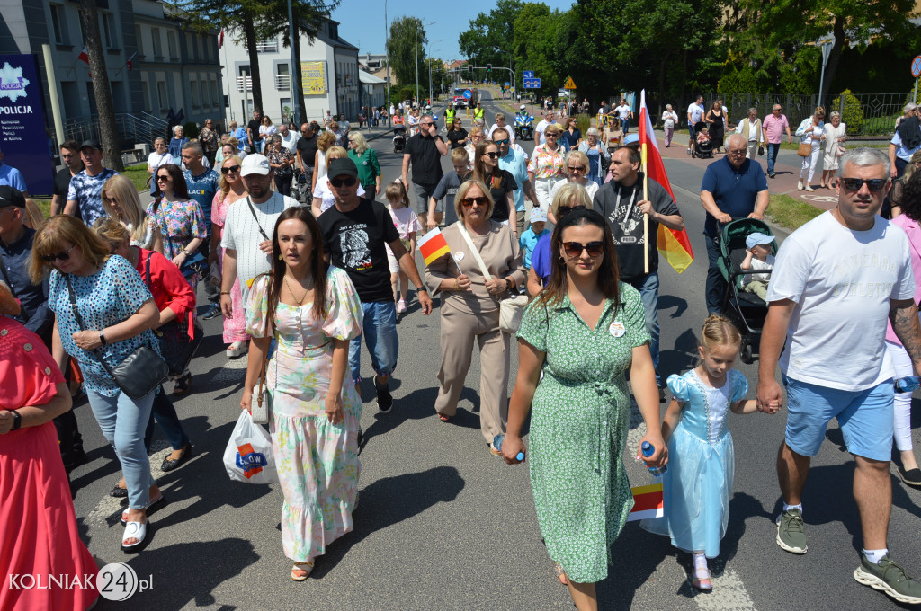 Korowód historyczny przeszedł ulicami Kolna