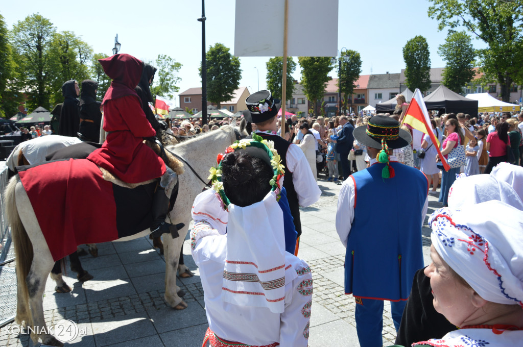 Korowód historyczny przeszedł ulicami Kolna