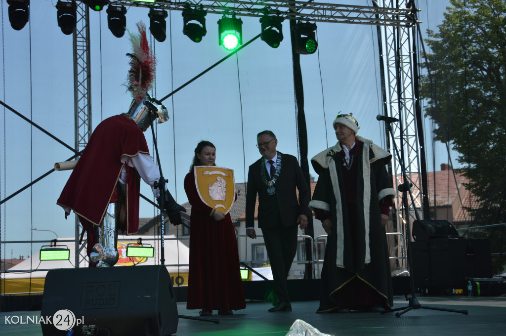 Korowód historyczny przeszedł ulicami Kolna