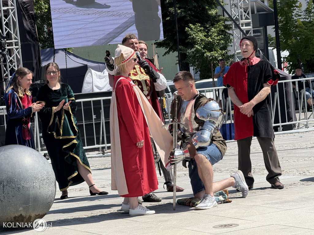 Korowód historyczny przeszedł ulicami Kolna