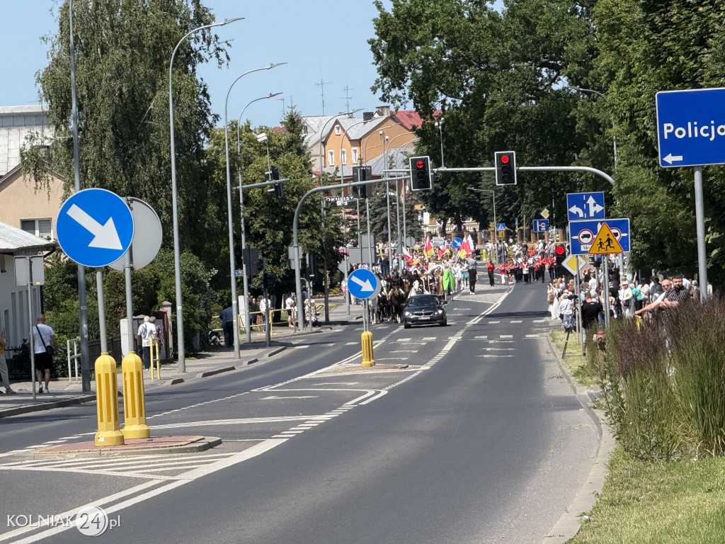 Korowód historyczny przeszedł ulicami Kolna