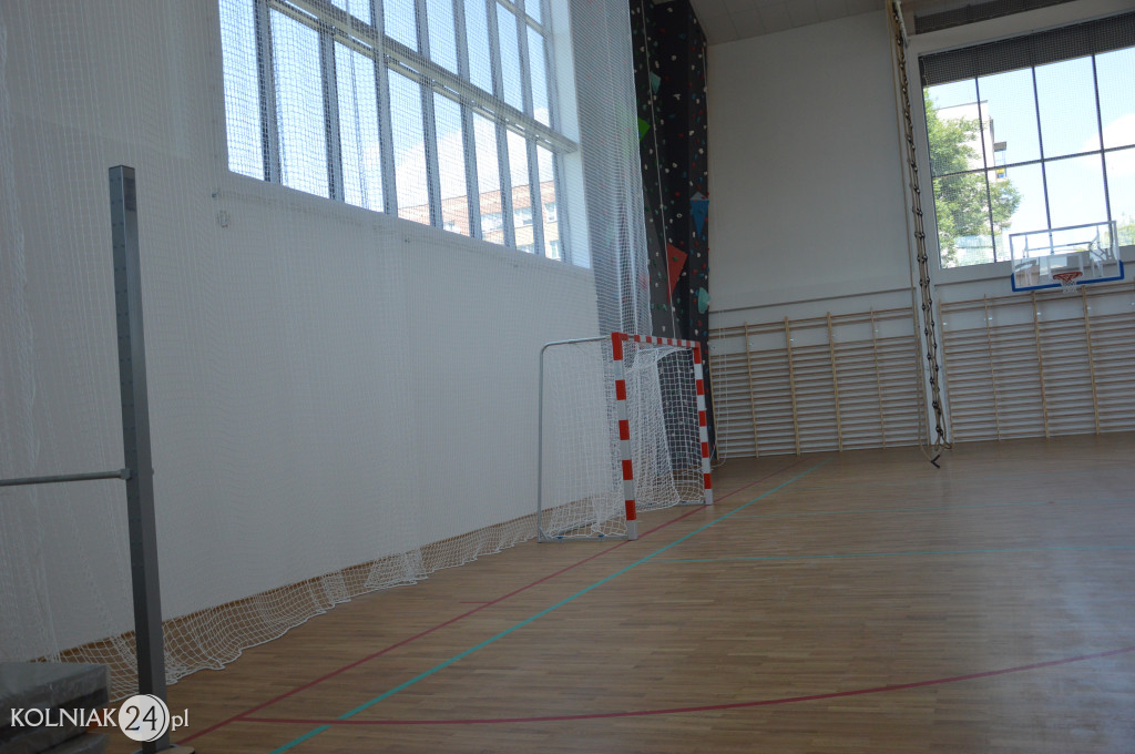 Nowa hala sportowa w ZST