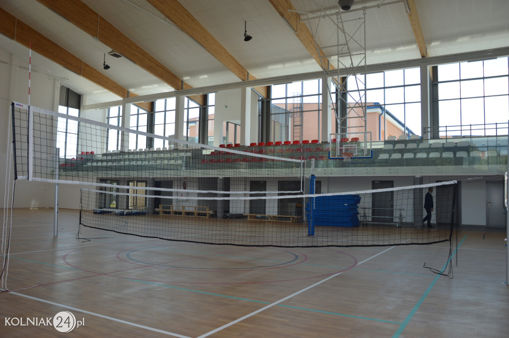 Nowa hala sportowa w ZST