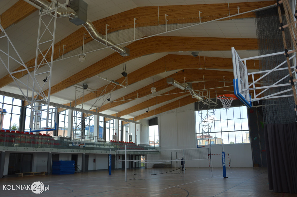 Nowa hala sportowa w ZST
