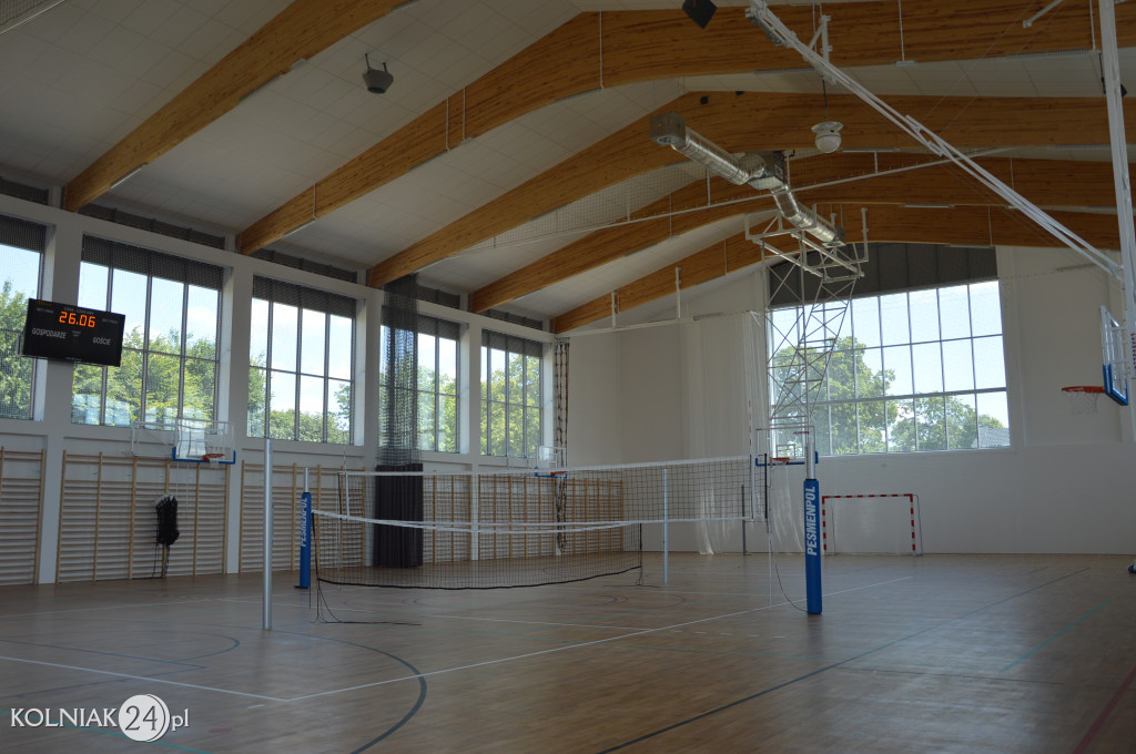 Nowa hala sportowa w ZST