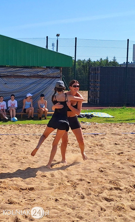IV Szkolny Turniej Piłki Plażowej dziewcząt