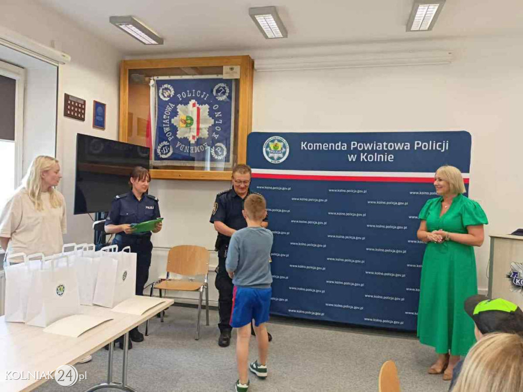LAUREACI KONKURSU \