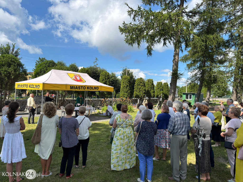 Msza jubileuszowa za zmarłych kapłanów i wiernych