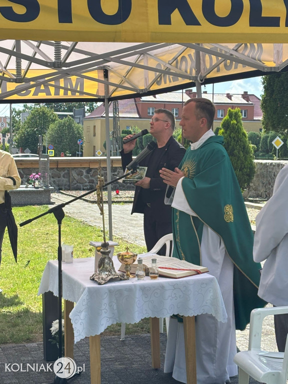 Msza jubileuszowa za zmarłych kapłanów i wiernych