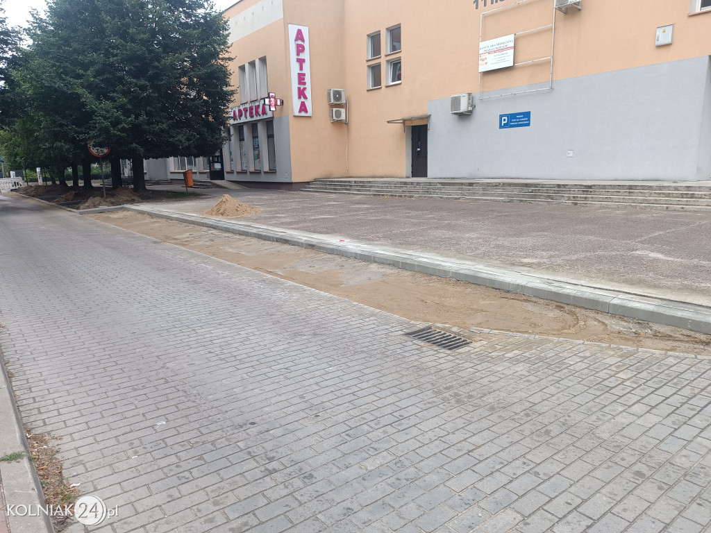 Parking przy ulicy 11 Listopada