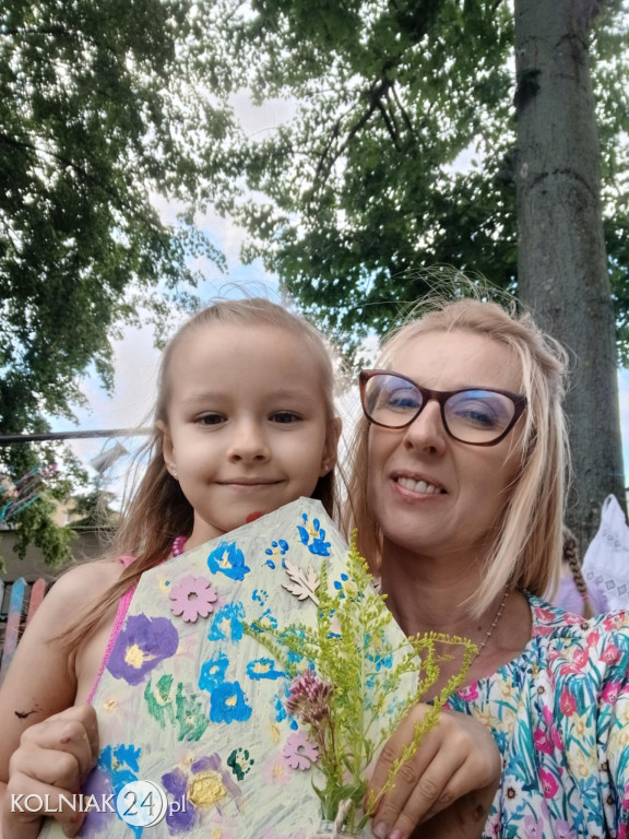 Kolorowy zawrót płotka