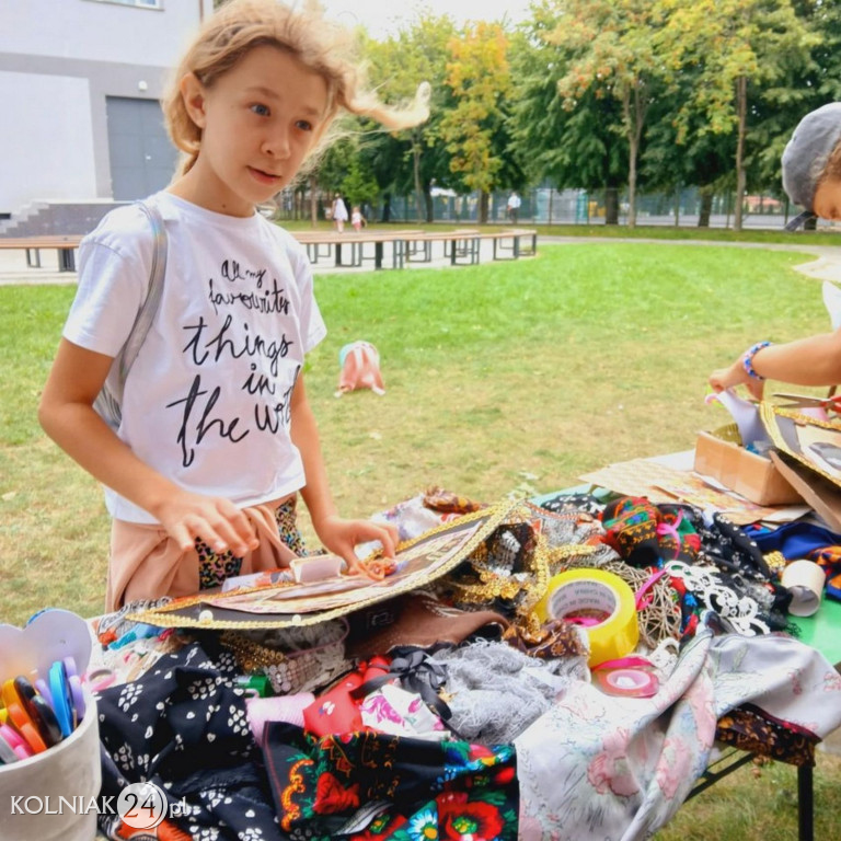 Asamblaże i kolaże w KOKiS