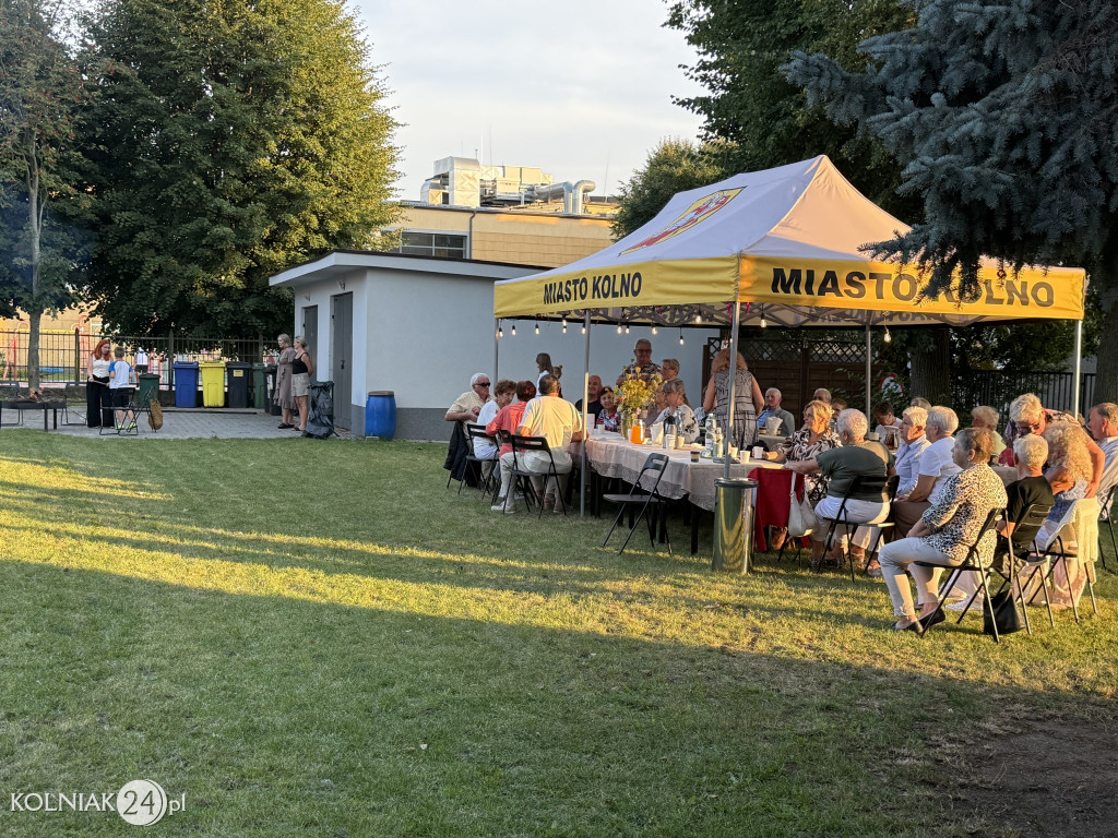 Zabawa pod chmurką