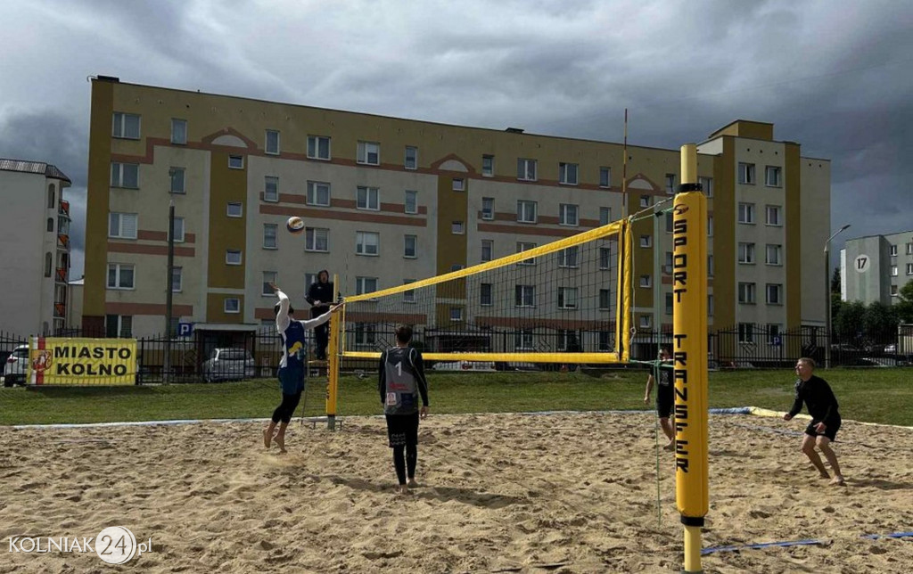 Turnieje Plażowej Piłki Siatkowej Kobiet i Mężczyzn