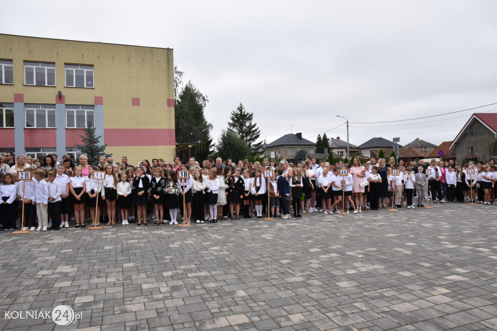  Rozpoczęcie nowego roku szkolnego 2025/2026 w Dwójce