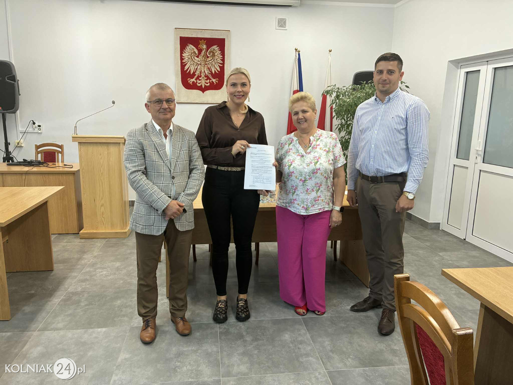 Firma przekazuje dotacje