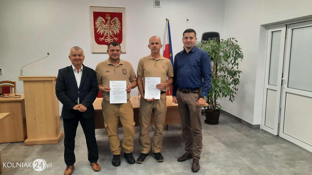 Firma przekazuje dotacje