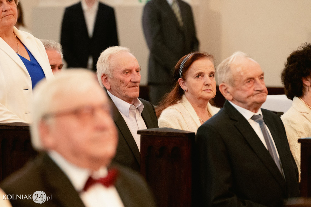 Złote Gody w Stawiskach świętowało 17 par
