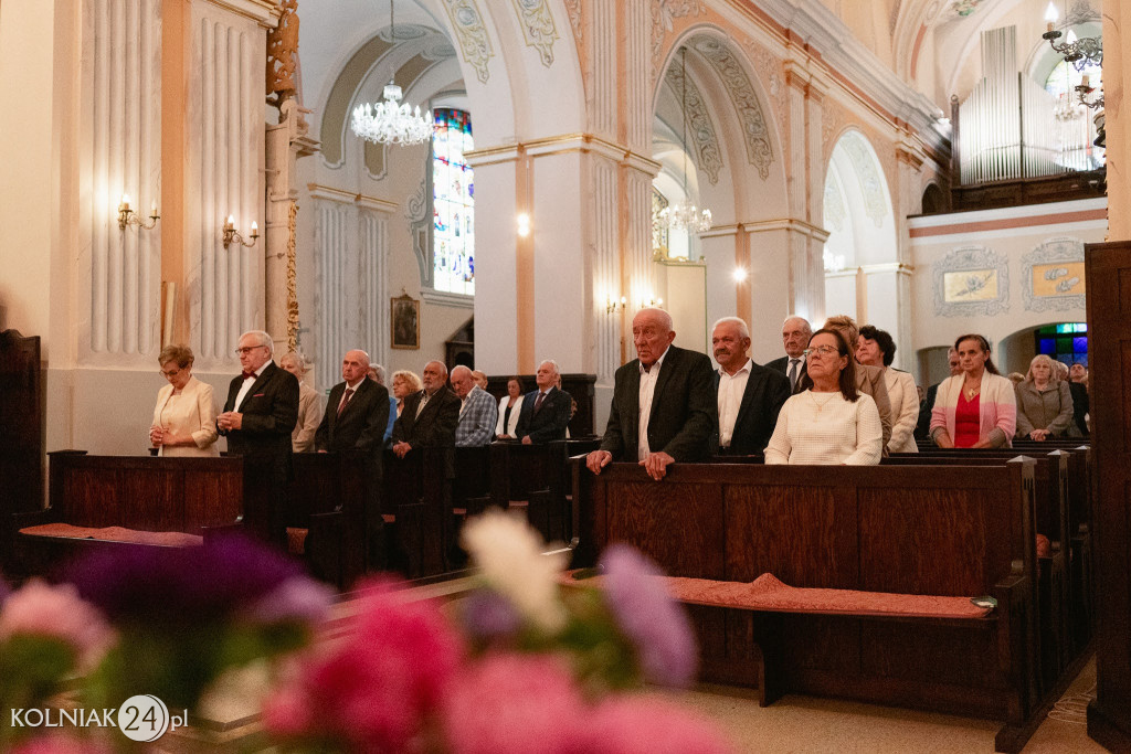 Złote Gody w Stawiskach świętowało 17 par