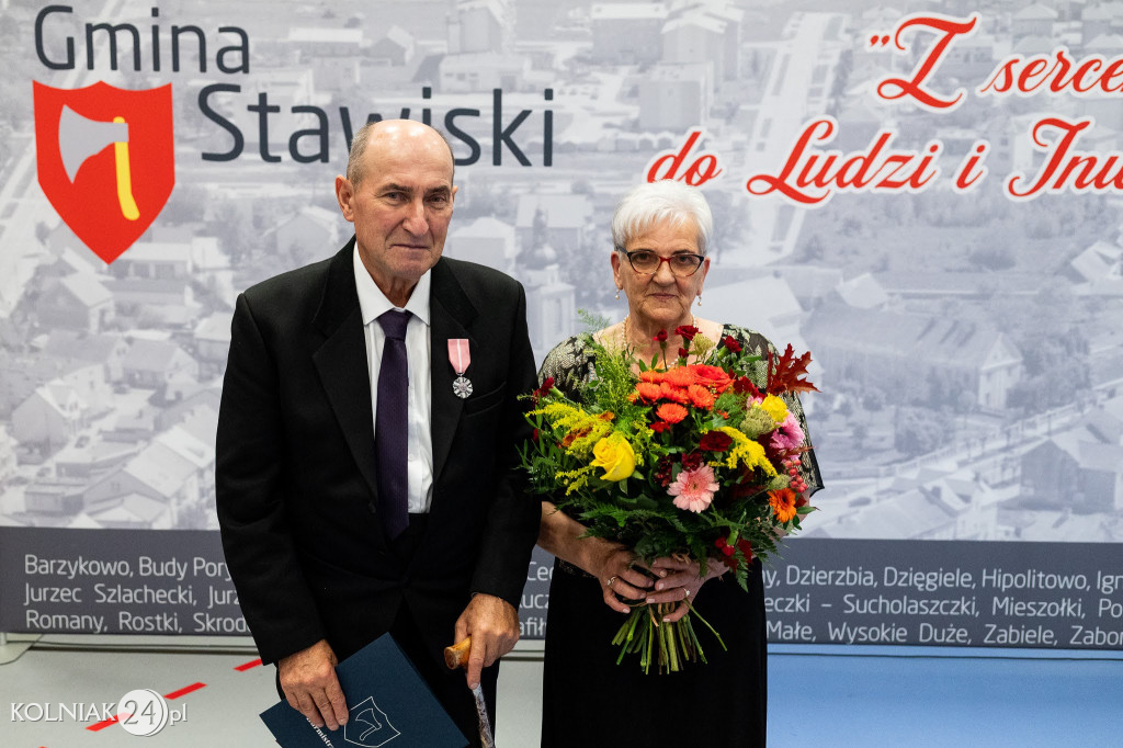 Złote Gody w Stawiskach świętowało 17 par