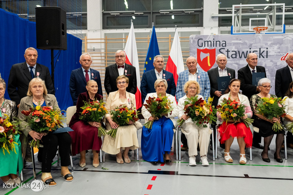 Złote Gody w Stawiskach świętowało 17 par
