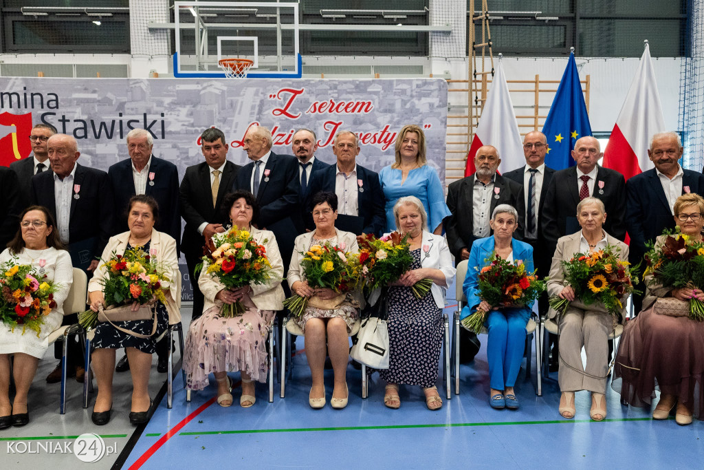 Złote Gody w Stawiskach świętowało 17 par