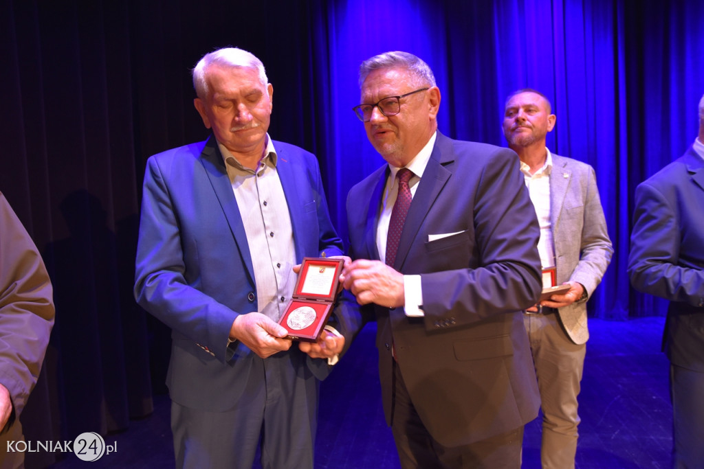 Burmistrz wręczył kolejne medale