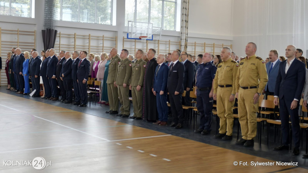 Uroczystość otwarcia hali w ZST