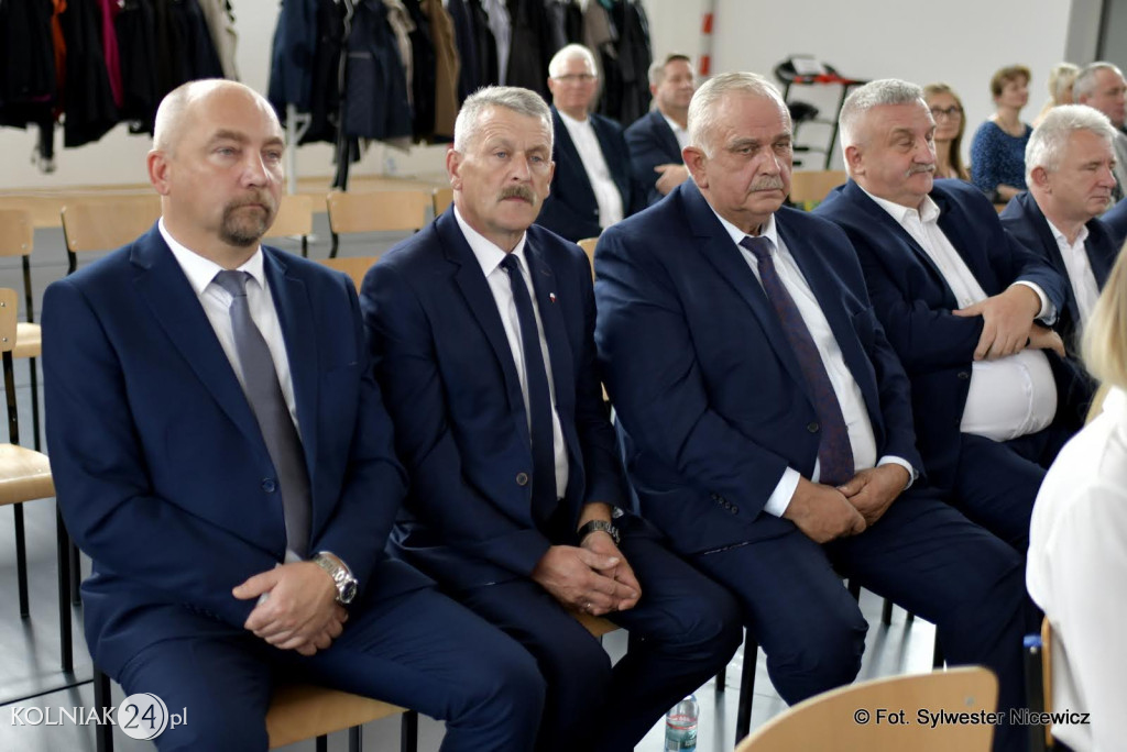 Uroczystość otwarcia hali w ZST