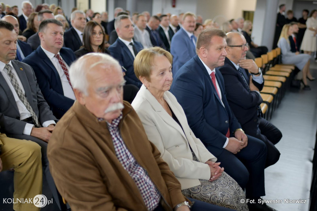 Uroczystość otwarcia hali w ZST