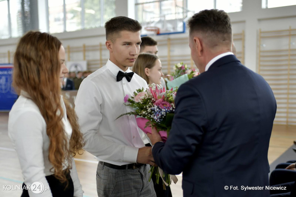 Uroczystość otwarcia hali w ZST