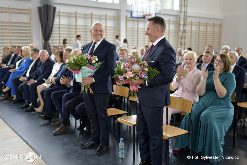 Uroczystość otwarcia hali w ZST