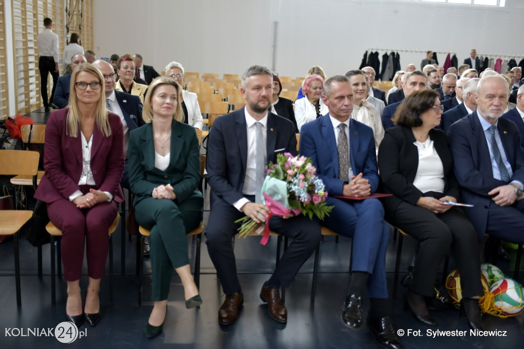 Uroczystość otwarcia hali w ZST